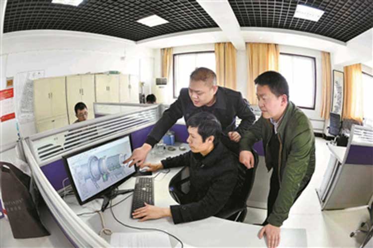 洛陽(yáng)日?qǐng)?bào)：加大科技創(chuàng)新力度，頁(yè)巖油綠色開(kāi)發(fā)