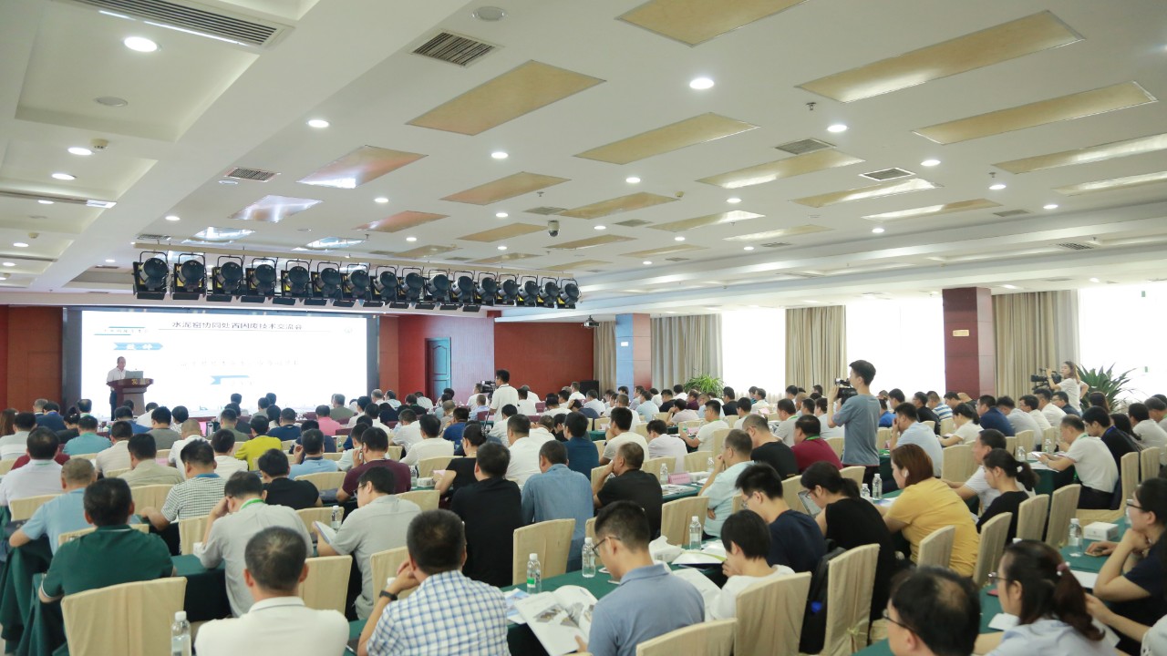 水泥窯協(xié)同處置固廢技術(shù)交流會(huì)圓滿落幕