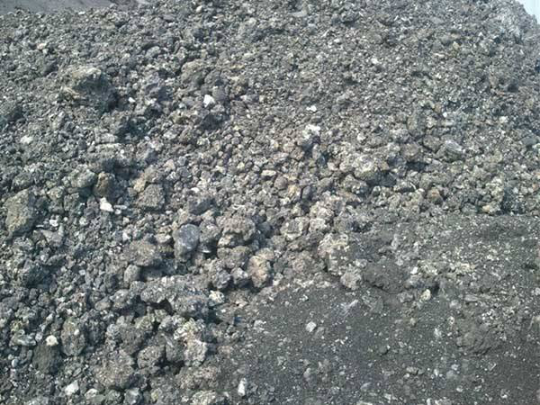 垃圾焚燒爐渣的熱處理方法