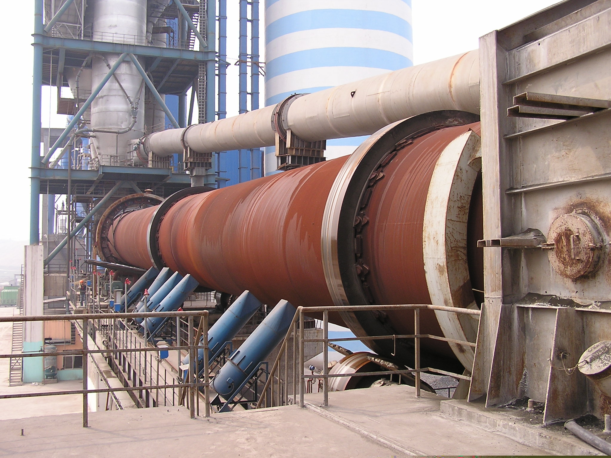 回轉窯窯尾溫度高怎么辦 回轉窯窯尾溫度高怎么辦