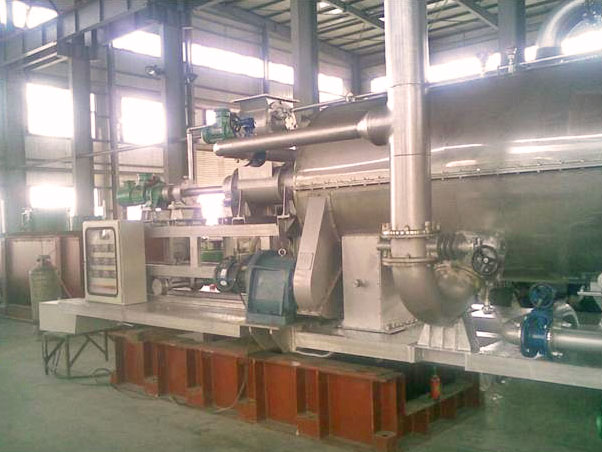 生物質(zhì)炭化回轉(zhuǎn)式干餾爐的應(yīng)用